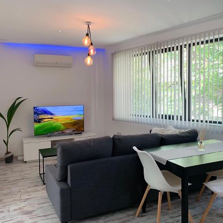 Nordic Style Apartment With Underground Parking Sofia Buitenkant foto