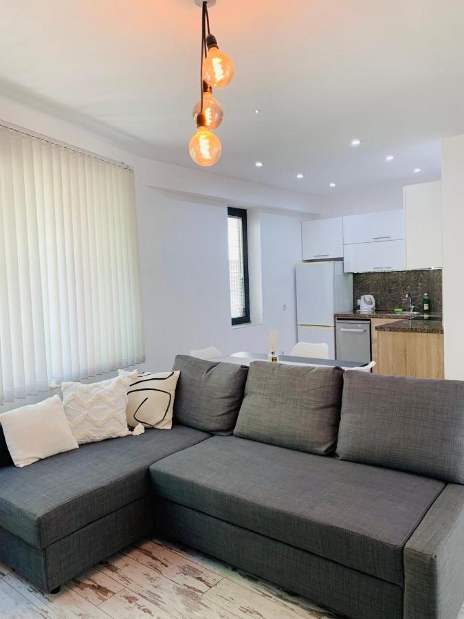 Nordic Style Apartment With Underground Parking Sofia Buitenkant foto